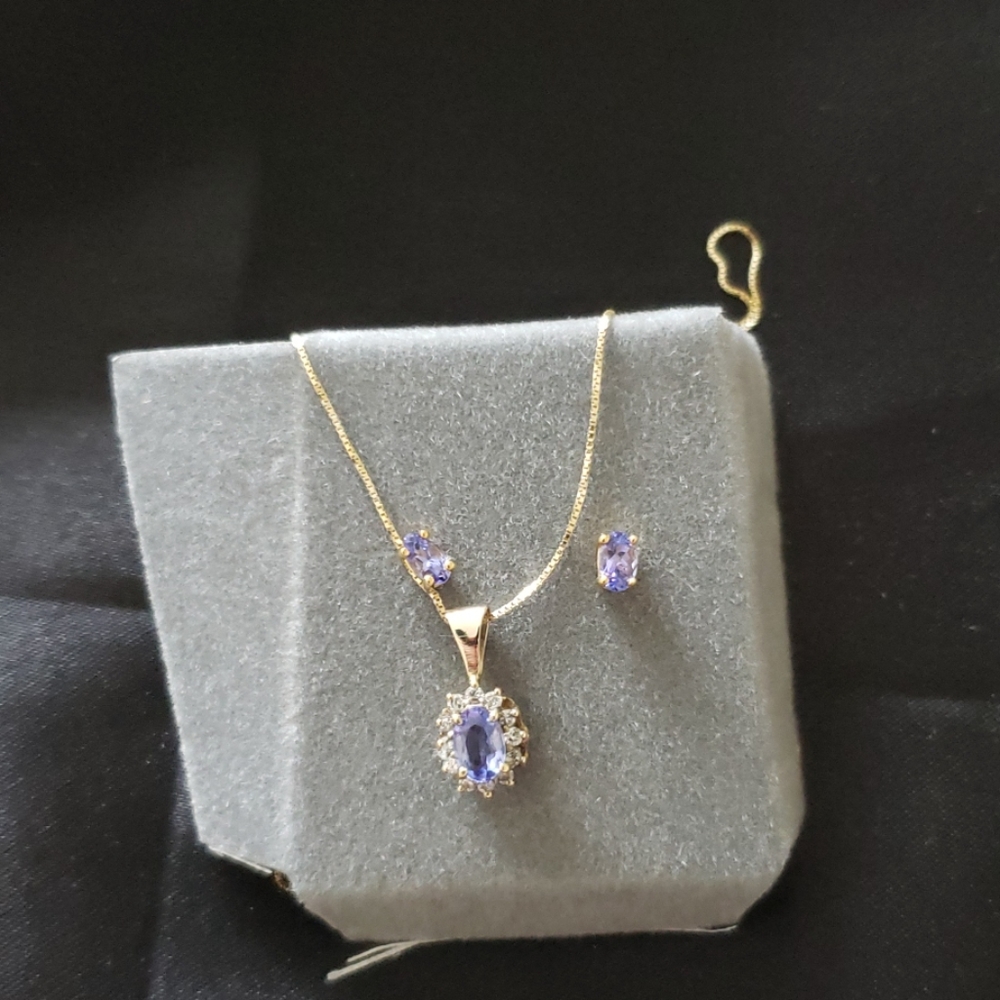Necklace with matching earrings